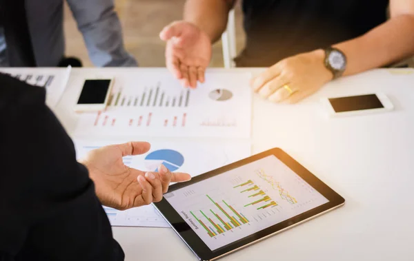 Manager Employee Analyzing Tablet Business Meeting Discussion Working Together — Stock Photo, Image