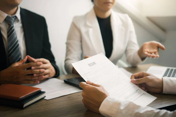 The interview room while the staff is preparing the resume docum — Stock Photo, Image