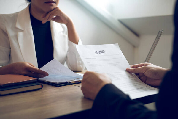 Сотрудники рассказывают о своем прошлом опыте работы для Джо
