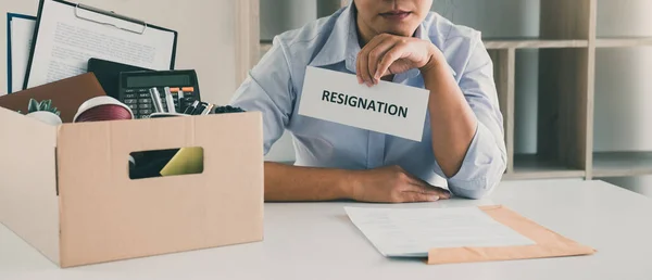 Female Employee Submit Resignation His Office — Stock Photo, Image