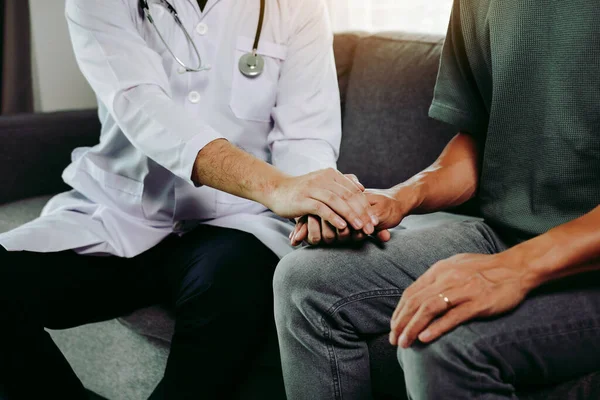 Doctor Holding Hand Patient Giving Him Confidence Doctor — Stock Photo, Image