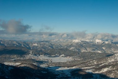 Kayak Merkezi Bakuriani, Gürcistan'ın kış manzara.