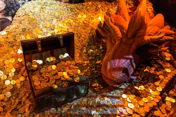 Red Dragon Hoarding Treasures Chests Piles Coins — Stock Photo, Image