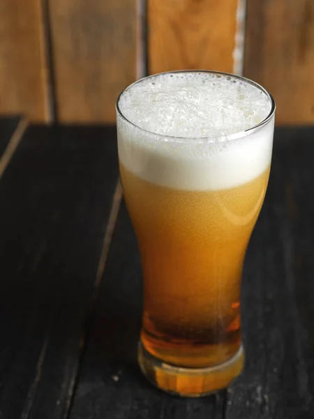 Cold Nitrogen Beer Large Foam Cap — Stock Photo, Image