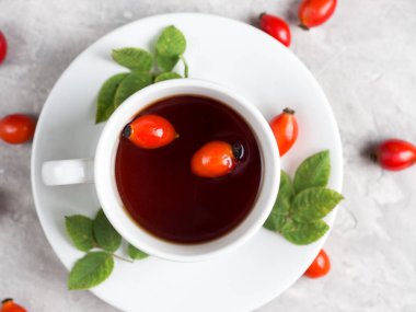 Böğürtlenli çay.