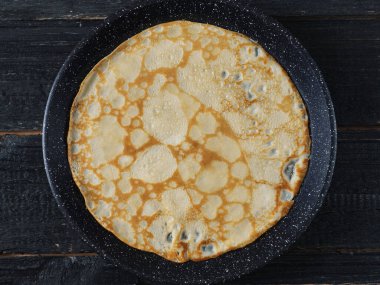 Krep haftası için geleneksel ince krepler.