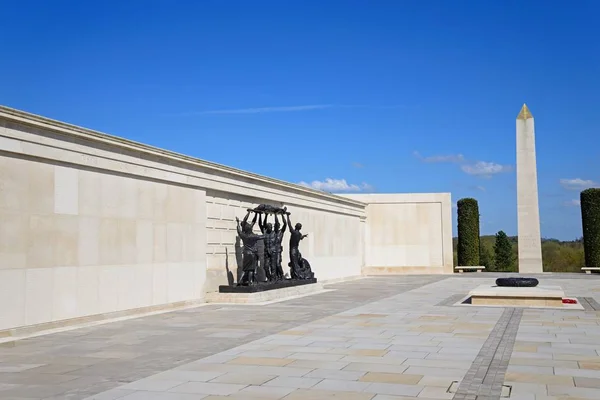 Alrewas Reino Unido Abril 2018 Estatua Cenotafio Monumento Las Fuerzas — Foto de Stock