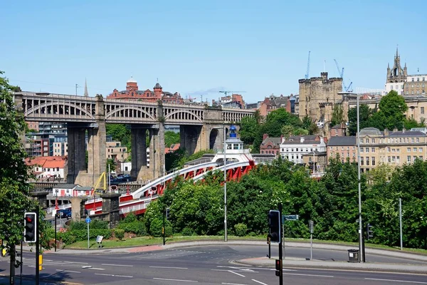 Newcastle June 2018 View River Medieval Castle Nicholas Cathedral Skyline — Stock Photo, Image