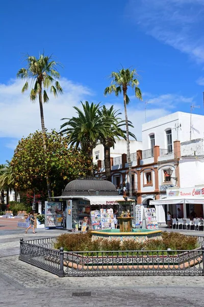 Ayamonte Espagne Juin 2017 Jolie Fontaine Céramique Sur Place Couronnement — Photo