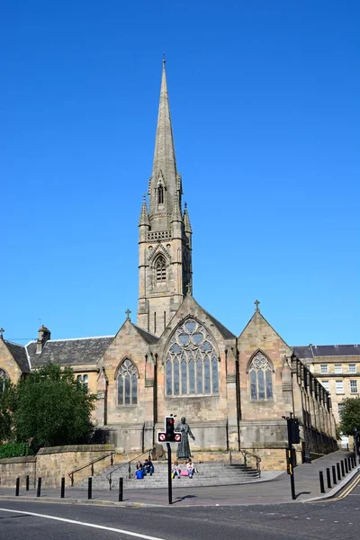 Newcastle Tyne June 2018 View Marys Cathedral People Sitting Steps — стоковое фото