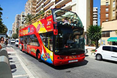 MALAGA, İspanya - 14 Haziran 2011 - Malaga şehir turne otobüsü, Malaga, İspanya, 14 Haziran 2011