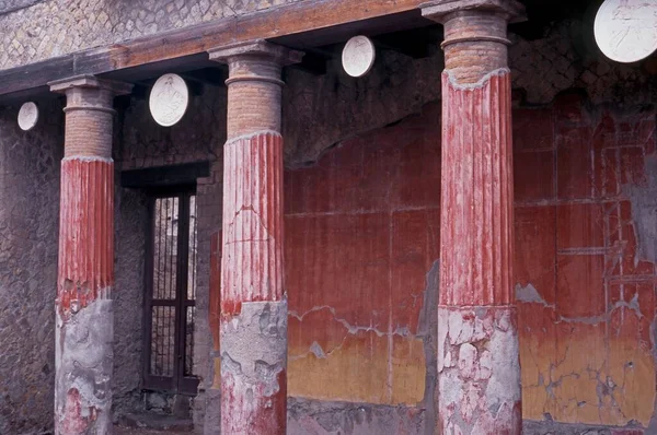 Stone Pillars Villa Courtyard Herculaneum Naples Campania Italy Europe — Stock Photo, Image