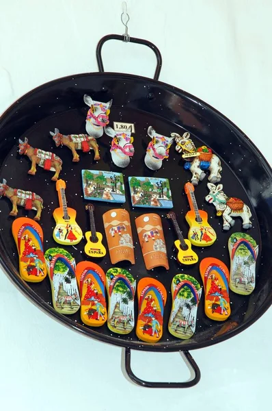 Mijas Spain August 2010 Paella Pan Paellera Fridge Magnets Displayed — Stock Photo, Image