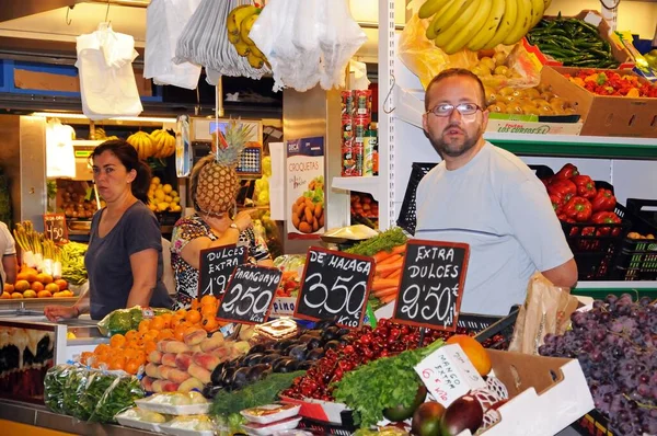 Malaga Spain June 2011 Fruit Vegetable Stall Indoor Market Mercado — Stock Photo, Image