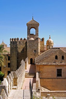 Hristiyan Krallar Kalesi 'ndeki kale duvarları (Alcazar de los Reyes Cristianos), Cordoba, Cordoba Eyaleti, Endülüs, İspanya, Avrupa.