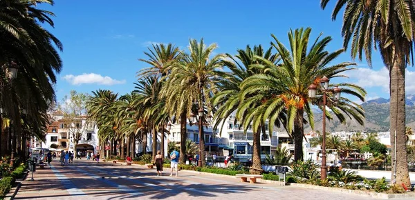 Nerja Hiszpania Marca 2008 Widok Deptak Balkon Europy Balcon Europa — Zdjęcie stockowe