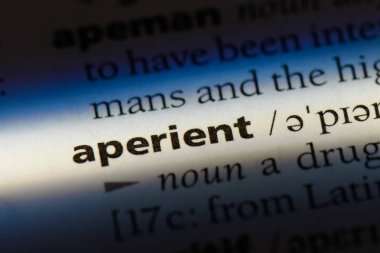 aperient tek kelimeyle bir sözlük. aperient kavramı.