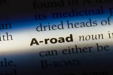 Bir sözlüğü'ndeki giden yol sözcüğü. Giden yol kavram.