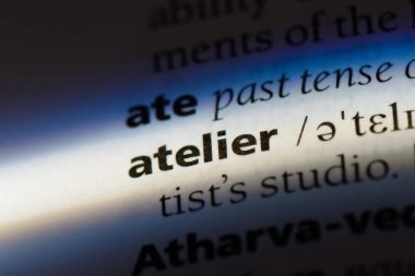 Atelier Word'de bir sözlük. Atelier kavramı.