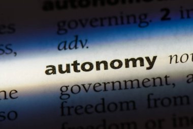 özerklik Word'de bir sözlük. özerklik kavramı.