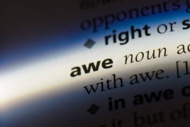 AWE Word'de bir sözlük. AWE kavramı.