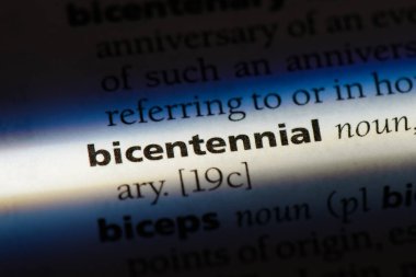 bir sözlüğü'ndeki iki yüzyıllık sözcüğü. iki yüzyıllık kavramı.