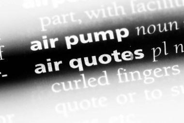 Hava bir sözlüğü'ndeki sözcüğü tırnak. Hava tırnak kavramı.