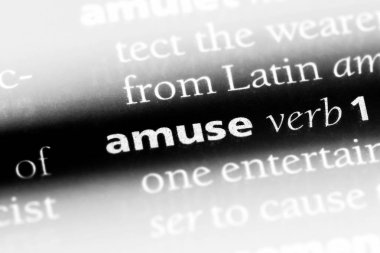 bir sözlüğü'ndeki sözcüğü eğlendirmek. kavram eğlendirmek.