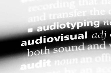 görsel-işitsel tek kelimeyle bir sözlük. görsel-işitsel kavramı.