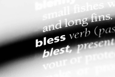 bir sözlüğü'ndeki sözcüğü korusun. konsepti korusun.