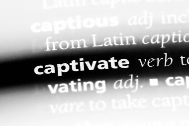 bir sözlüğü'ndeki sözcüğü cezbetmek. kavram cezbetmek.