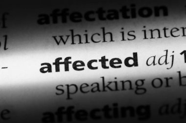 etkilenen tek kelimeyle bir sözlük. etkilenen kavramı.