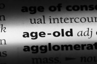 asırlık tek kelimeyle bir sözlük. asırlık kavramı.