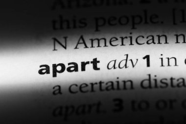 bir sözlüğü'ndeki Apart sözcüğü. Apart kavramı.