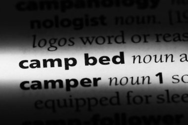 bir sözlüğü'ndeki Kamp yatağı sözcüğü. Kamp yatağı kavramı.
