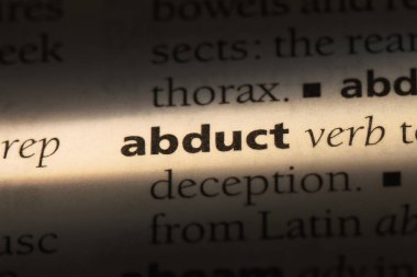 bir sözlüğü'ndeki sözcüğü kaçırmak. kavram kaçırmak.