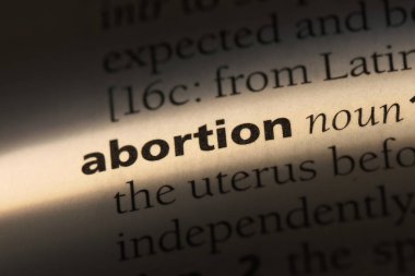 bir Sözlüğü'ndeki kürtaj sözcüğü. Kürtaj kavramı.