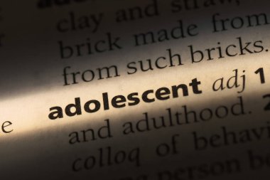 Genç tek kelimeyle bir sözlük. ergen kavramı.