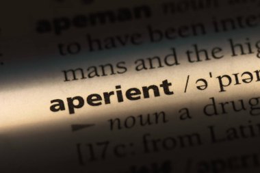 aperient tek kelimeyle bir sözlük. aperient kavramı.