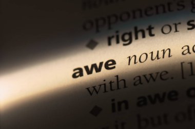 AWE Word'de bir sözlük. AWE kavramı.