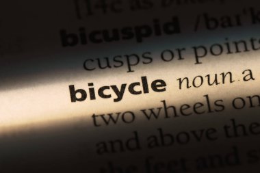bir sözlüğü'ndeki Bisiklet sözcüğü. Bisiklet kavramı.