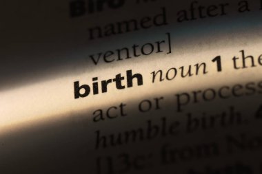 Doğum Word'de bir sözlük. Doğum kavramı.