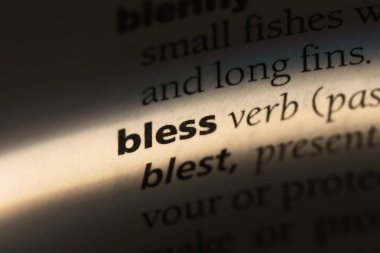 bir sözlüğü'ndeki sözcüğü korusun. konsepti korusun.