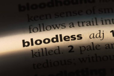 bir sözlüğü'ndeki kansız sözcüğü. kansız kavramı.