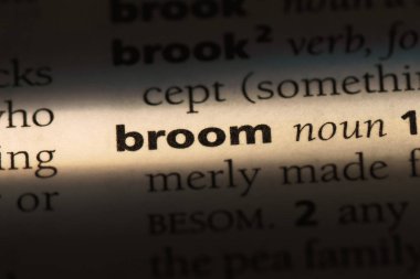 süpürge Word'de bir sözlük. süpürge kavramı.