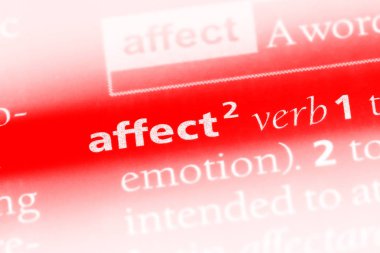 bir sözlüğü'ndeki fiil sözcüğü etkiler. fiil kavramı etkiler.