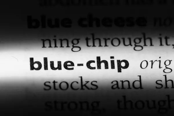 Слово Голубой Фишки Словаре Blue Chip — стоковое фото