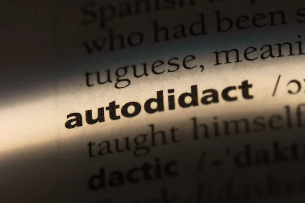 Parola Autodidatta Dizionario Concetto Autodidatto — Foto Stock