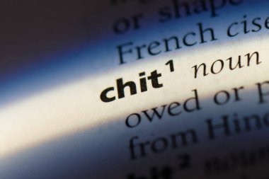 bir sözlüğü'ndeki pusula sözcüğü. küçük çocuk kavramı