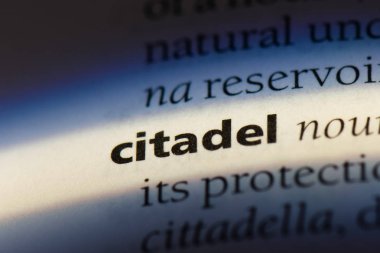 bir sözlüğü'ndeki Kalesi sözcüğü. kale kavramı